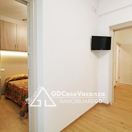 Gd Case Vacanza -Moderno Con Ampia Veranda- Torre dell'Orso Exterior photo