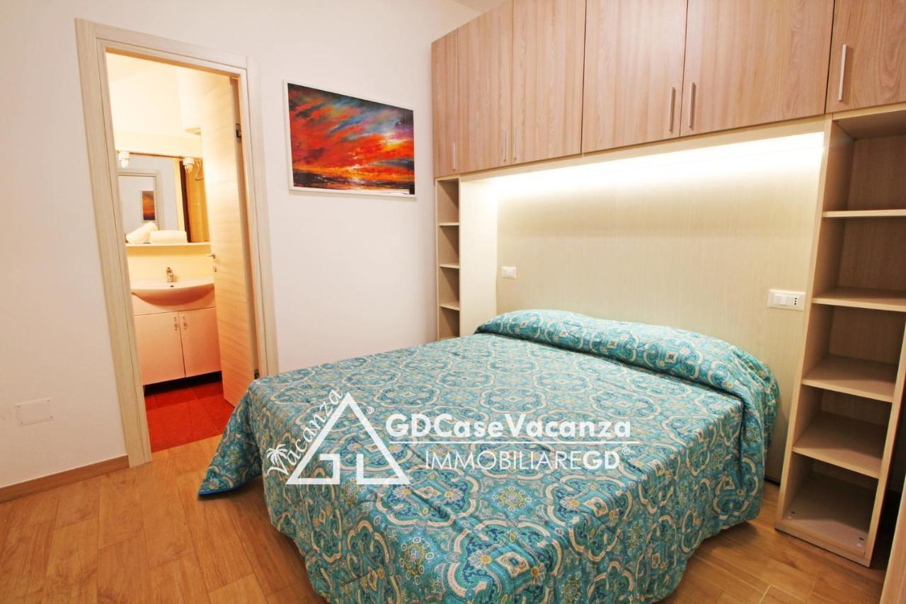 Gd Case Vacanza -Moderno Con Ampia Veranda- Torre dell'Orso Exterior photo